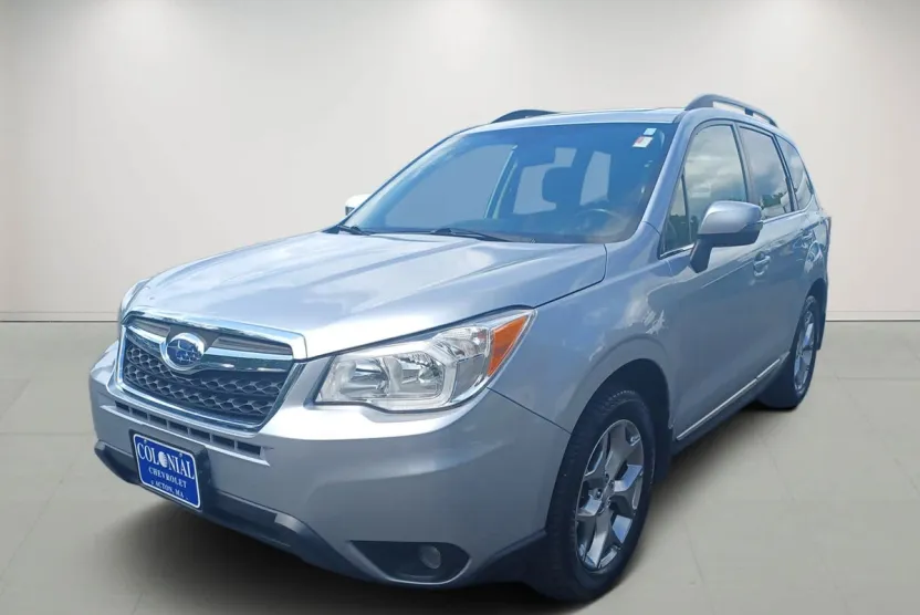 2016 Subaru Forester 2.5i Touring photo 1