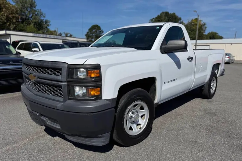 2015 Chevrolet Silverado Work Truck Base photo 1