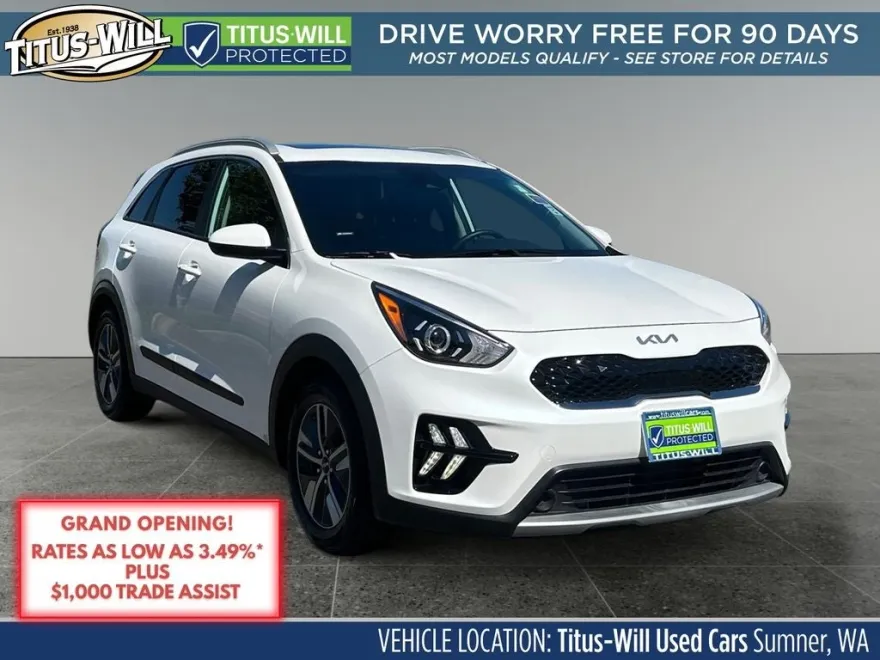 2022 Kia Niro LXS photo 1
