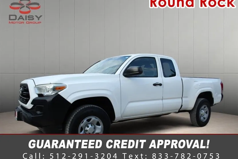 2016 Toyota Tacoma SR photo 1