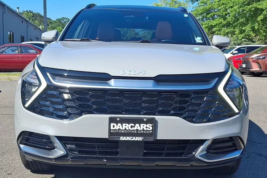 2023 Kia Sportage SX photo 1