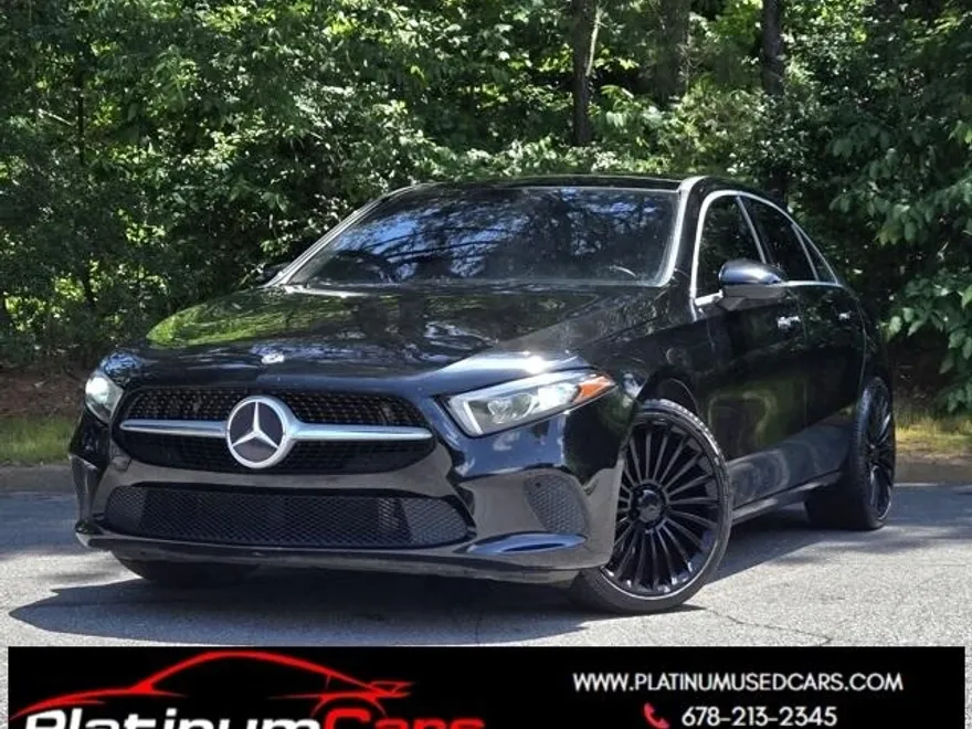 2019 Mercedes Benz A 220 photo 1