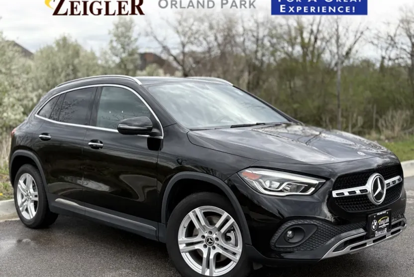2022 Mercedes Benz GLA 250 photo 1