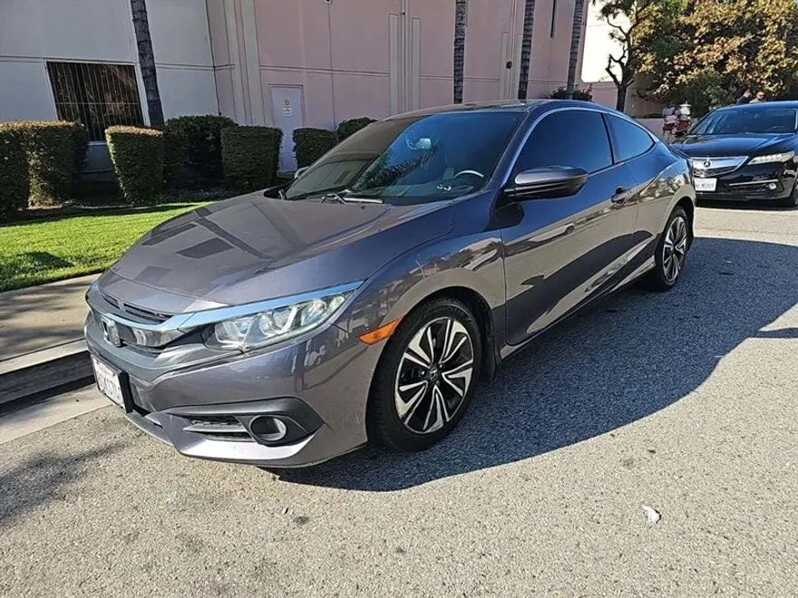 2018 Honda Civic EX-L photo 1