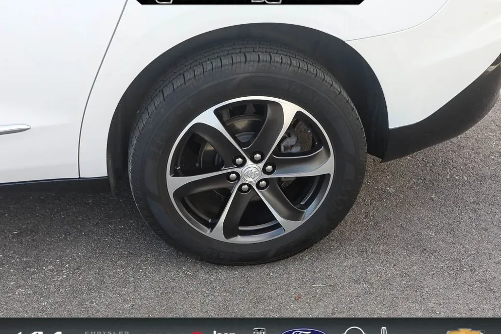 2021 Buick Enclave Essence photo 1
