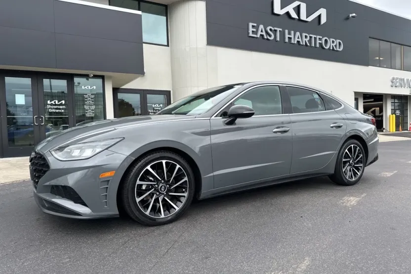 2020 Hyundai Sonata SEL Plus photo 1