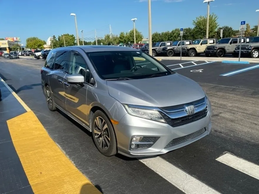 2018 Honda Odyssey Elite photo 1