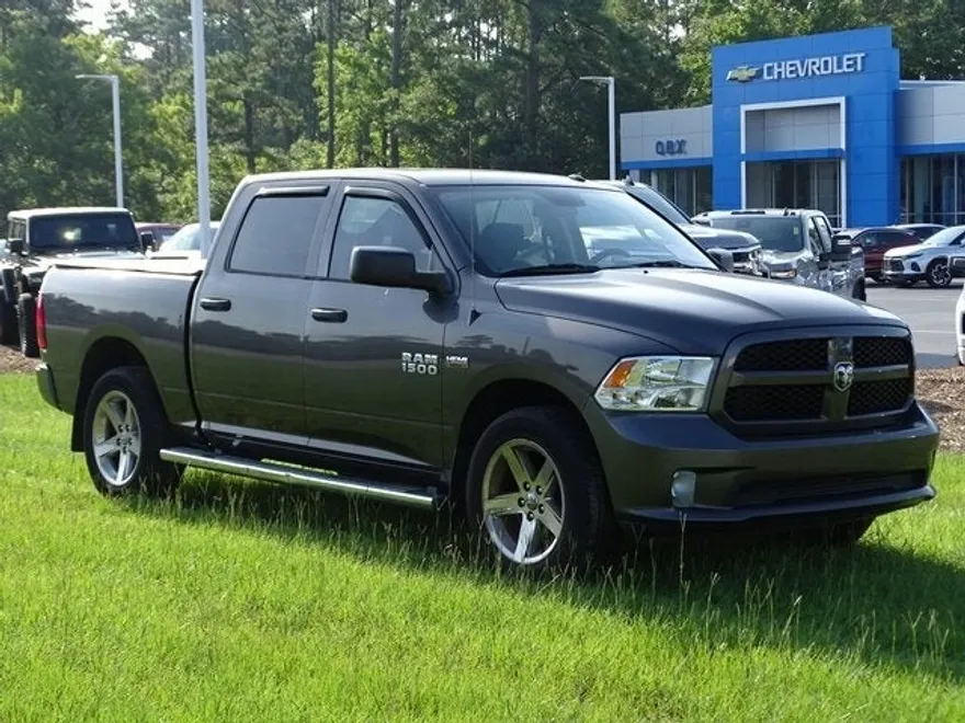 2017 Ram 1500 Express photo 1