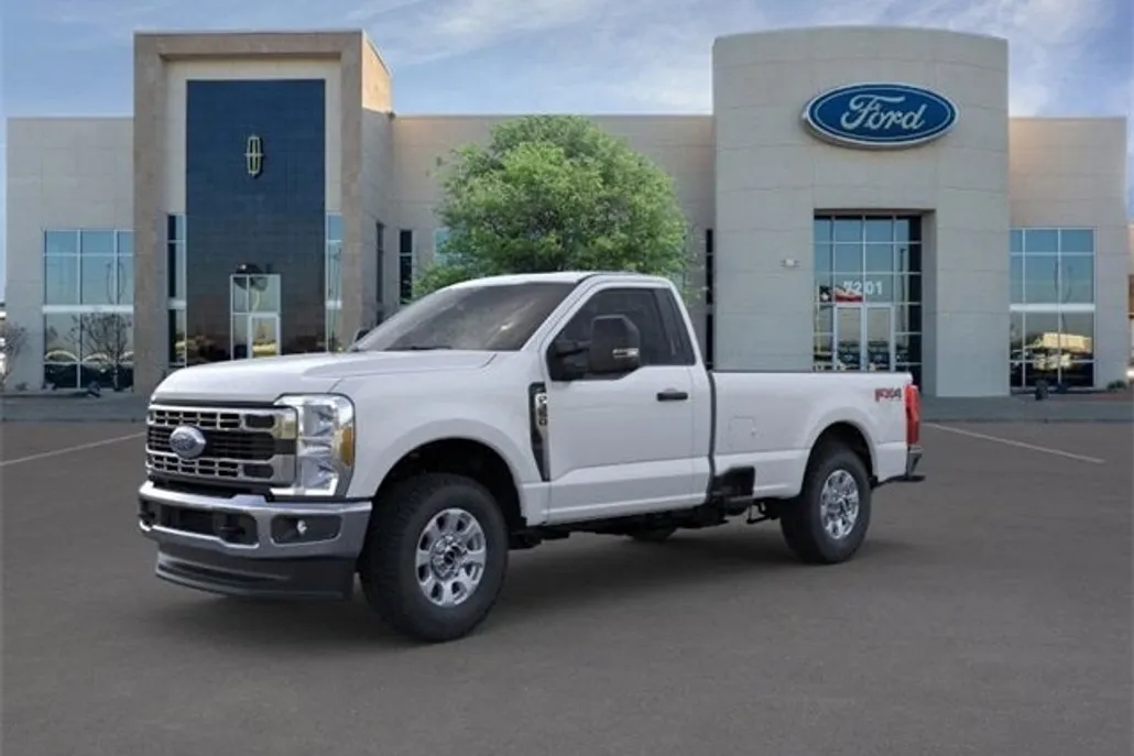 2025 Ford F-350 photo 1
