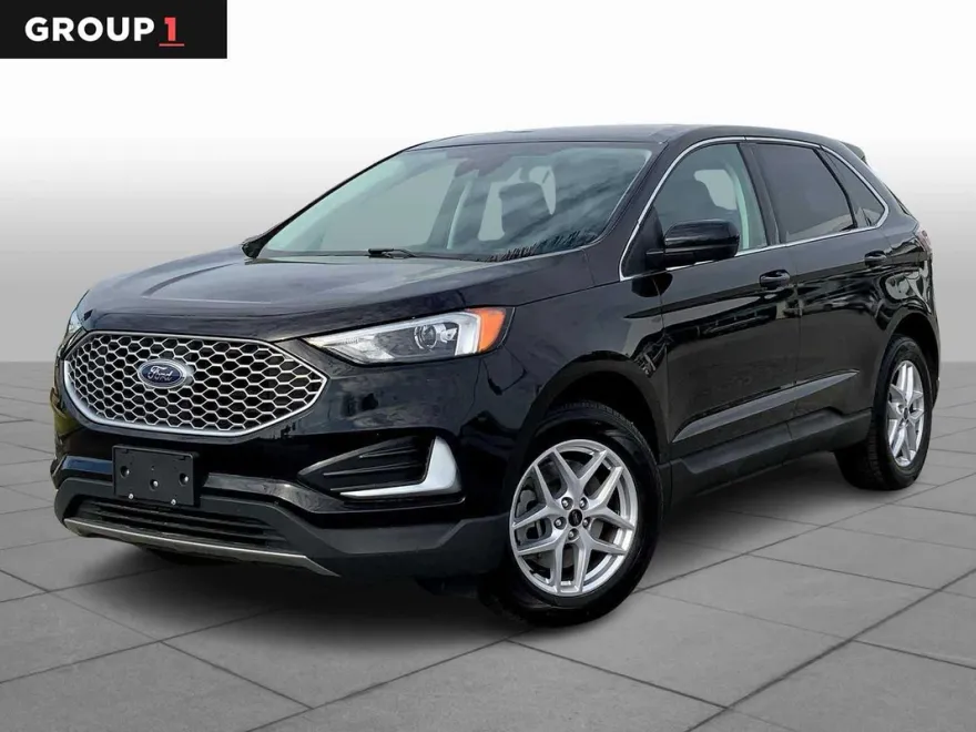 2023 Ford Edge SEL photo 1