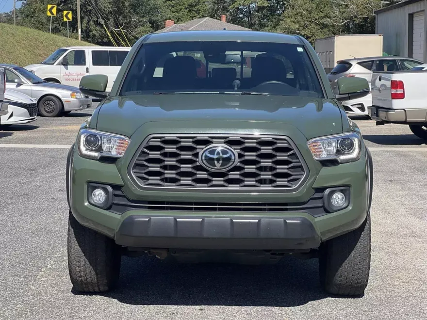 2022 Toyota Tacoma 4x4 TRD photo 1
