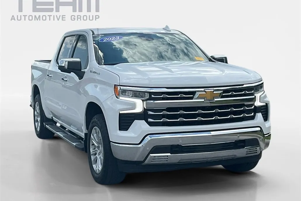 2023 Chevrolet Silverado 1500 LTZ photo 1
