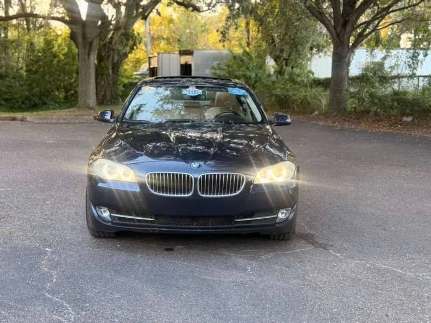 2011 Bmw 535i xDrive photo 1