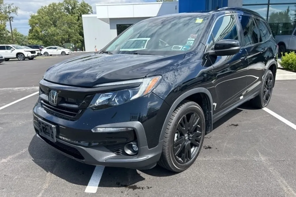 2022 Honda Pilot Special Edition photo 1