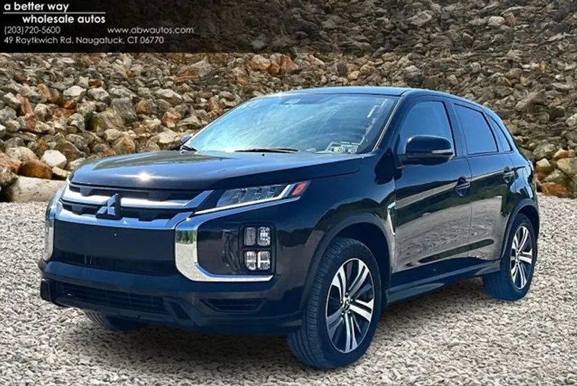 2022 Mitsubishi Outlander Sport SE photo 1