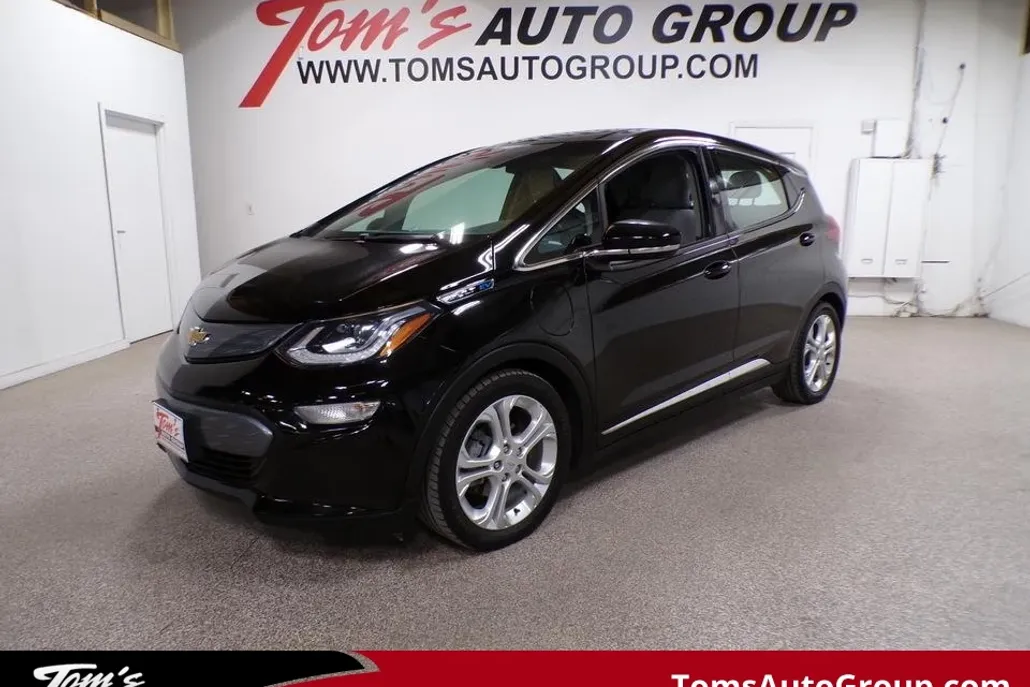 2017 Chevrolet Bolt EV photo 1