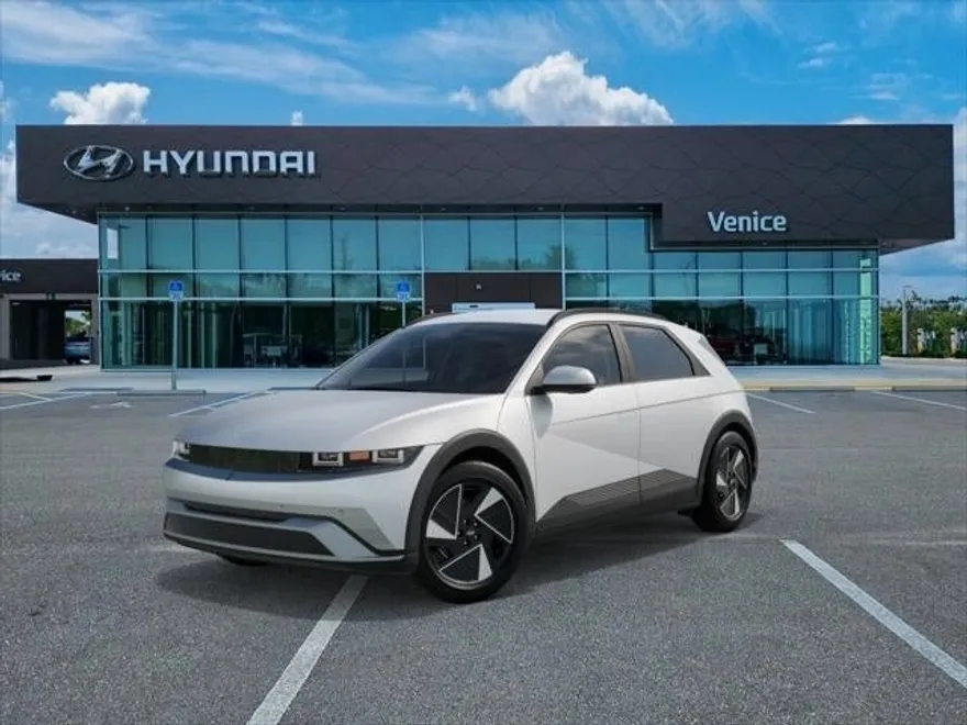 2025 Hyundai Ioniq 5 SEL photo 1