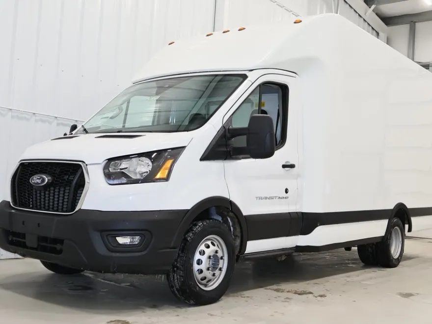 2024 Ford Transit photo 1