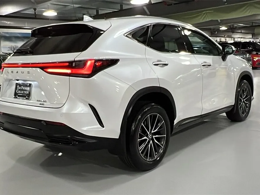 2024 Lexus NX 350 Premium photo 1