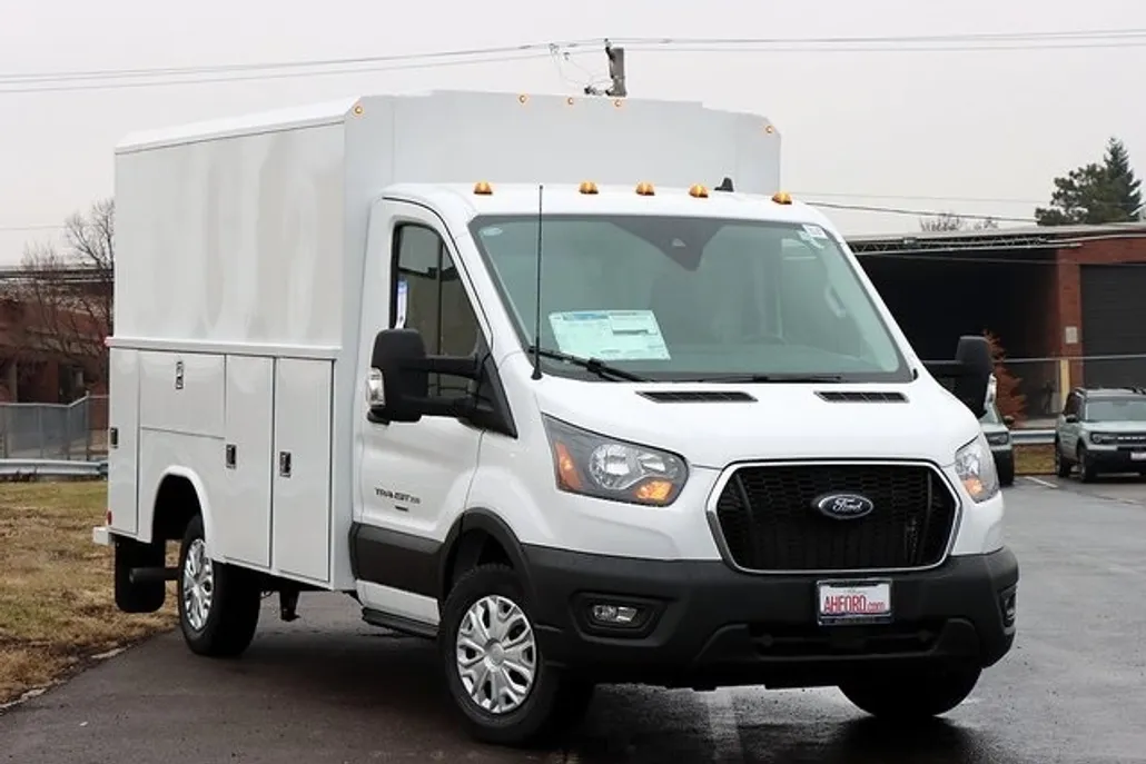 2024 Ford Transit photo 1