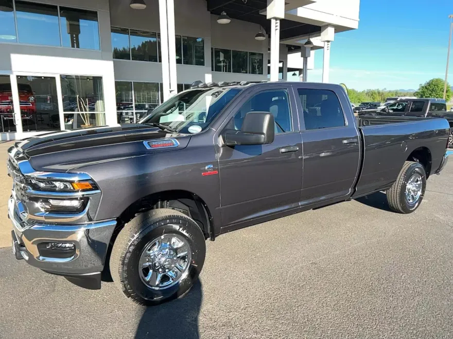 2025 Ram 3500 Tradesman photo 1