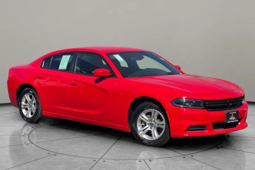 2022 Dodge Charger SXT photo 1
