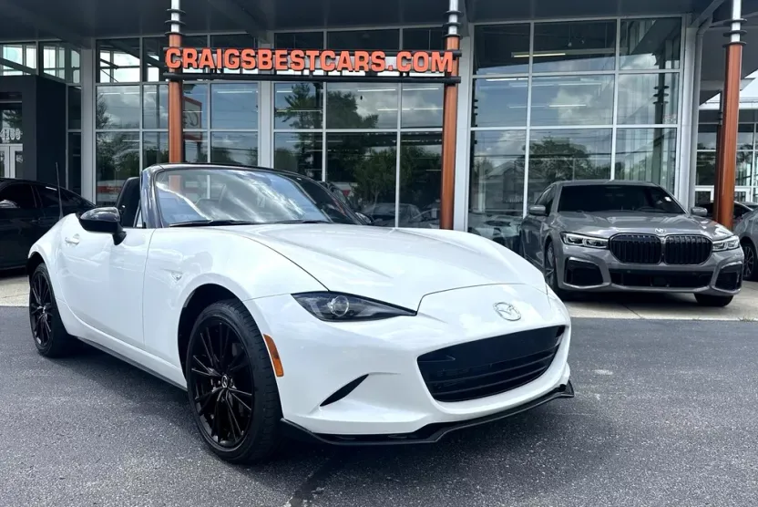 2024 Mazda MX-5 Miata Miata photo 1