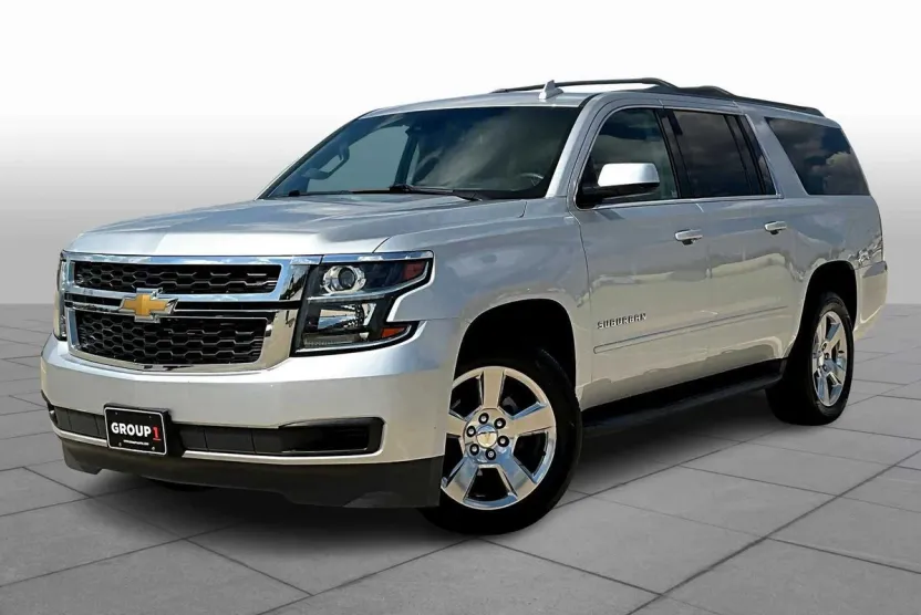 2018 Chevrolet Suburban LS photo 1