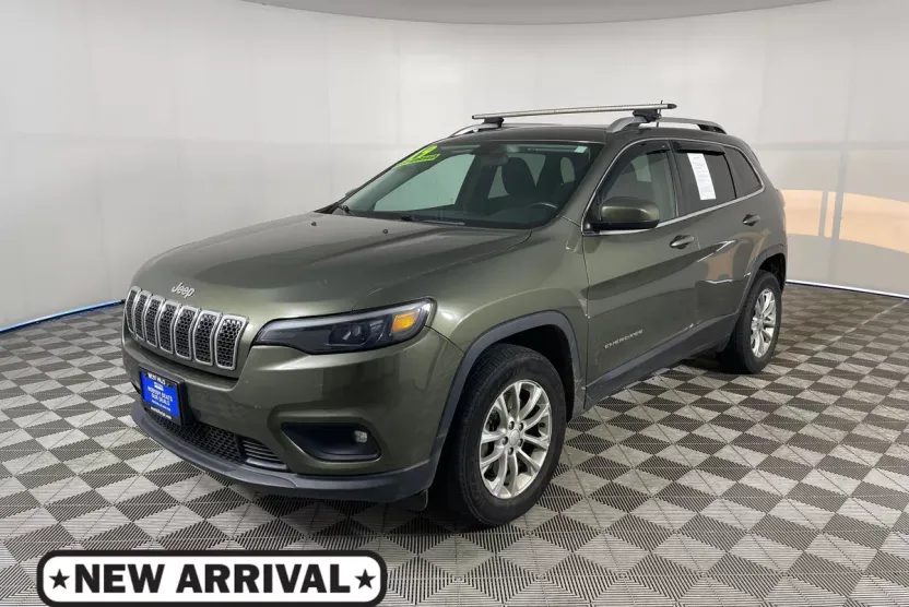 2019 Jeep Cherokee Latitude photo 1