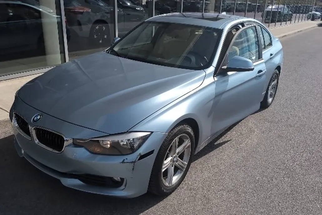 2014 Bmw 320i xDrive photo 1