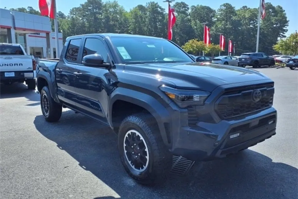 2025 Toyota Tacoma TRD Off-Road photo 1