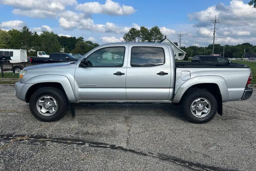 2011 Toyota Tacoma V6 photo 1