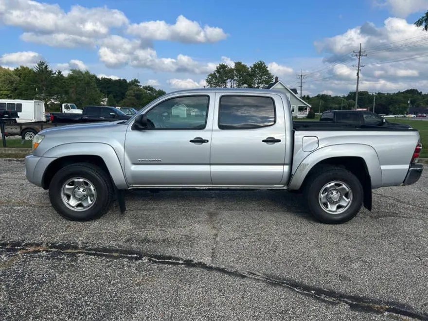 2011 Toyota Tacoma V6 photo 1