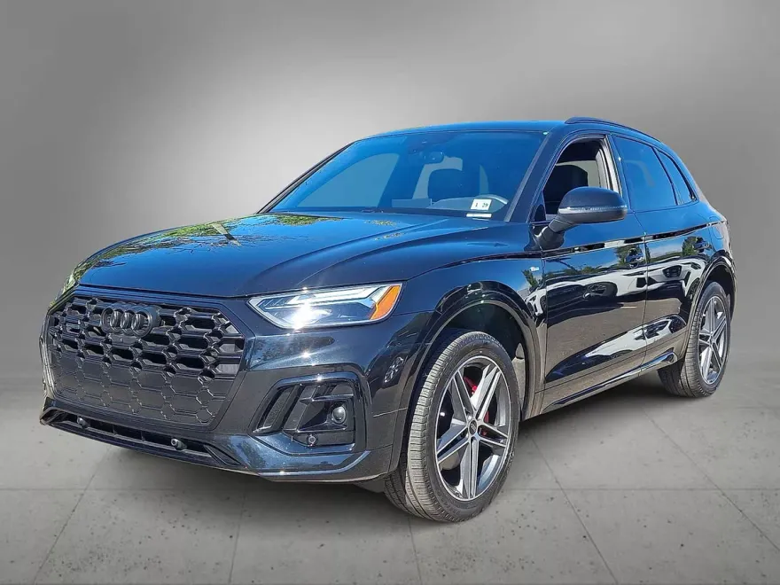 2024 Audi Q5 S line Premium Plus photo 1