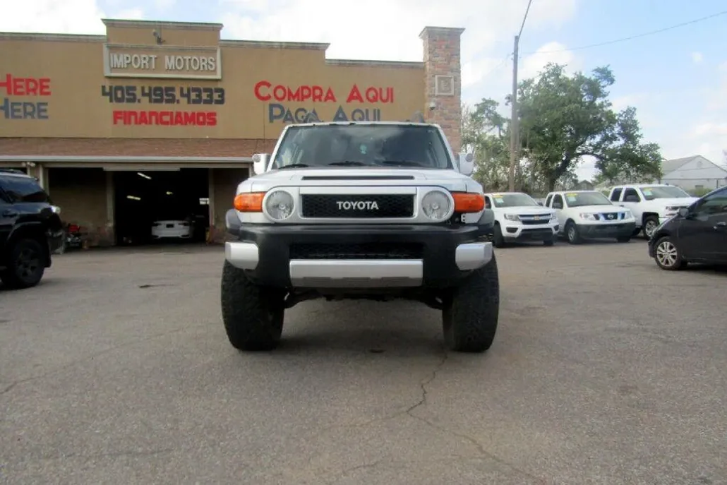 2007 Toyota FJ Cruiser photo 1