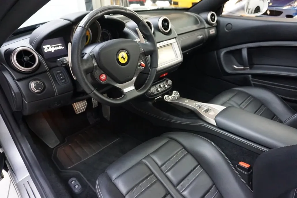 2011 Ferrari California photo 1