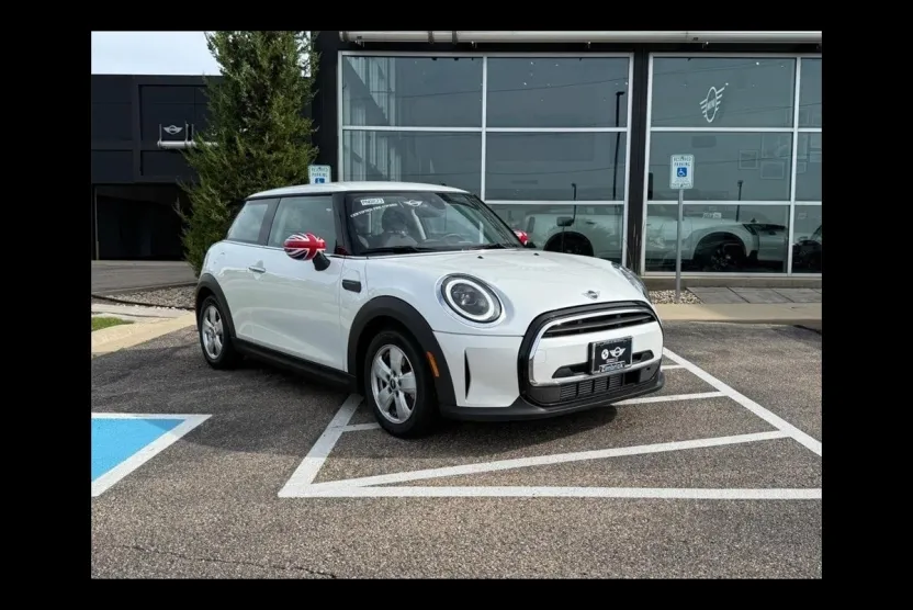 2024 Mini Cooper 2 Door Hardtop photo 1