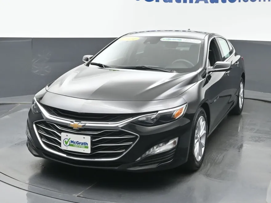 2024 Chevrolet Malibu 1LT photo 1