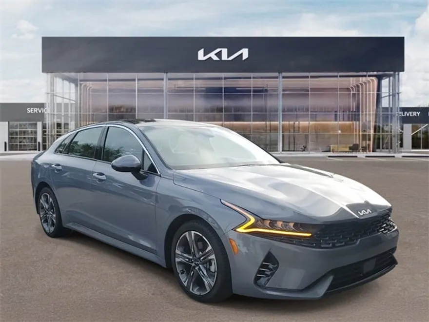 2023 Kia K5 EX photo 1