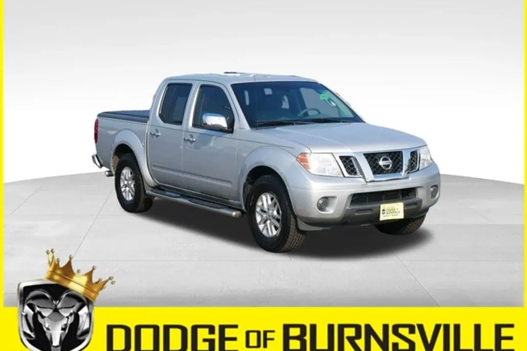 2014 Nissan Frontier LE photo 1