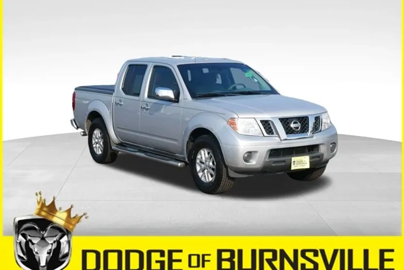2014 Nissan Frontier LE photo 1