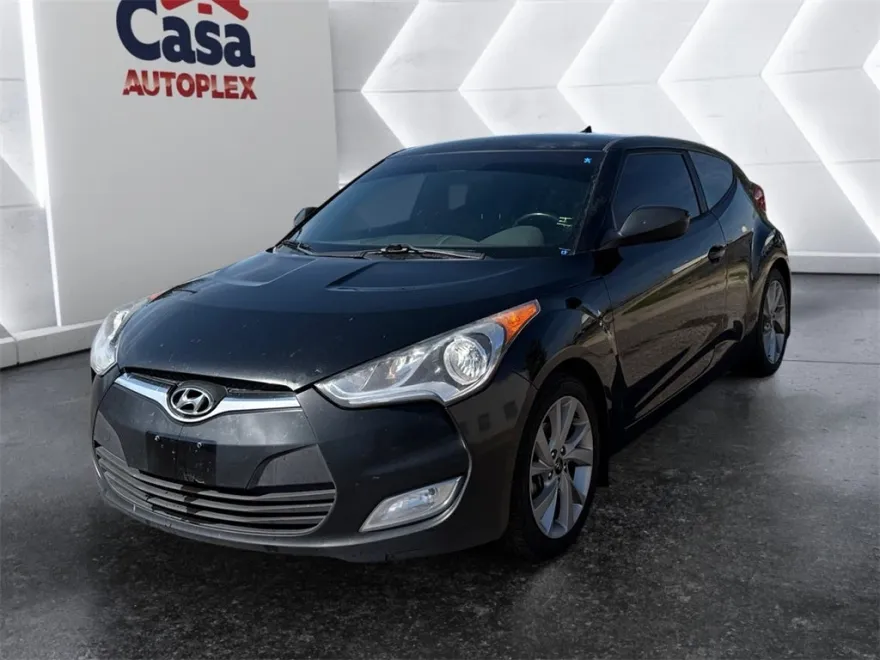 2017 Hyundai Veloster Base photo 1