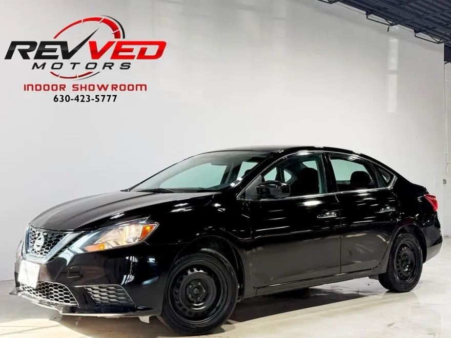 2017 Nissan Sentra SV photo 1
