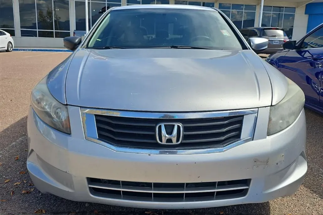 2010 Honda Accord LX-P photo 1