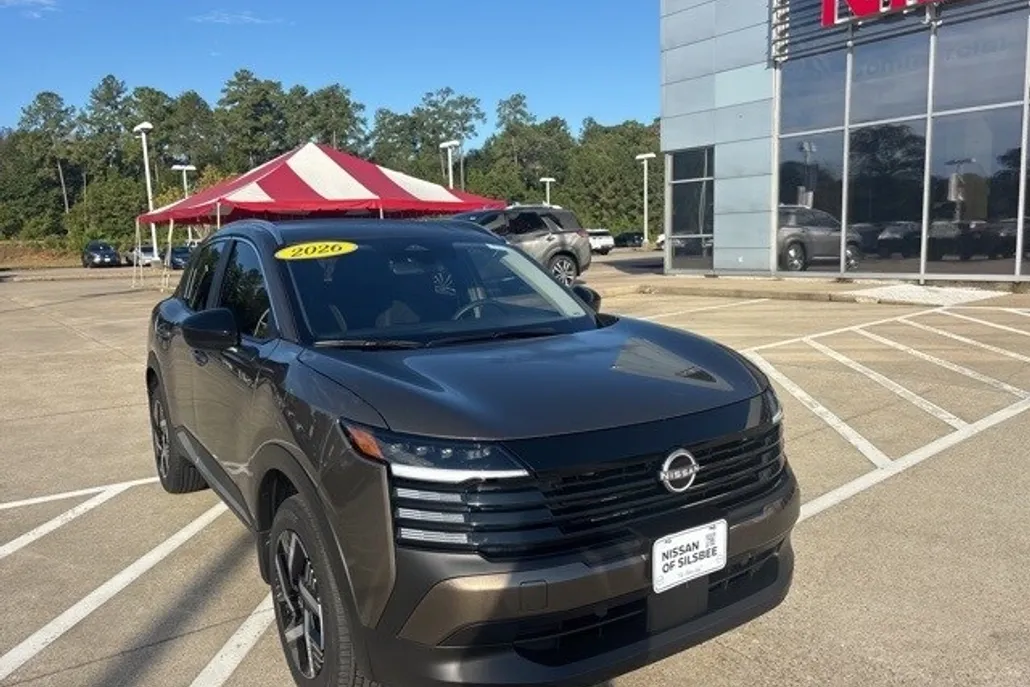 2026 Nissan Kicks SV photo 1