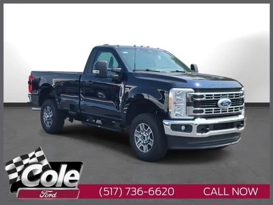 2025 Ford F-350 XLT photo 1