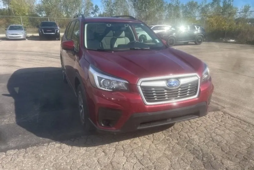 2019 Subaru Forester Premium photo 1