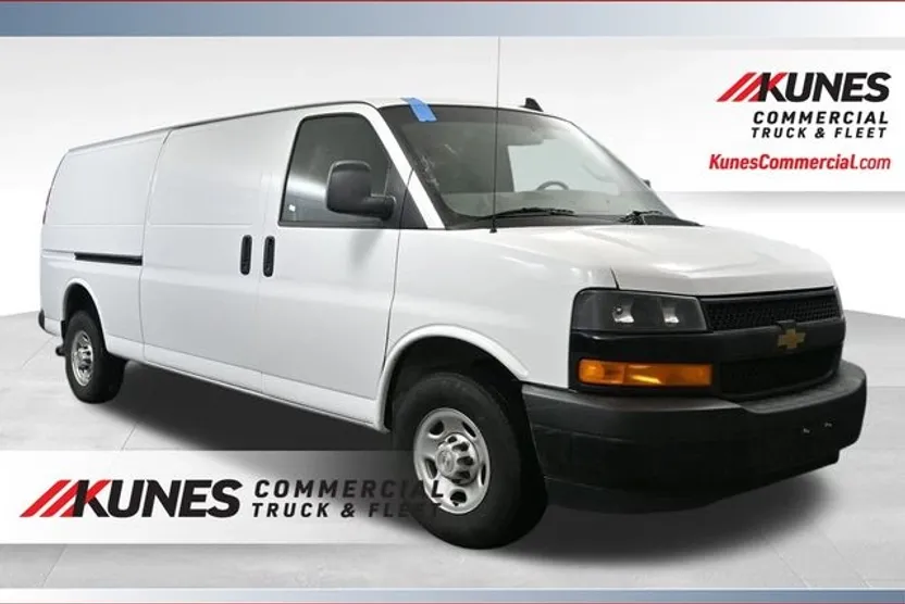 2023 Chevrolet Express 2500 Work Van Cargo photo 1