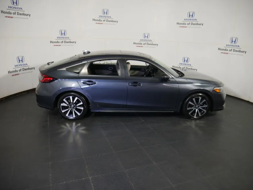 2022 Honda Civic EX-L photo 1