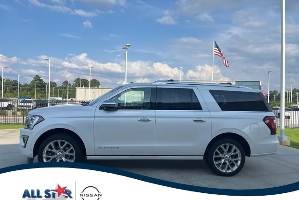 2018 Ford Expedition MAX Platinum photo 1